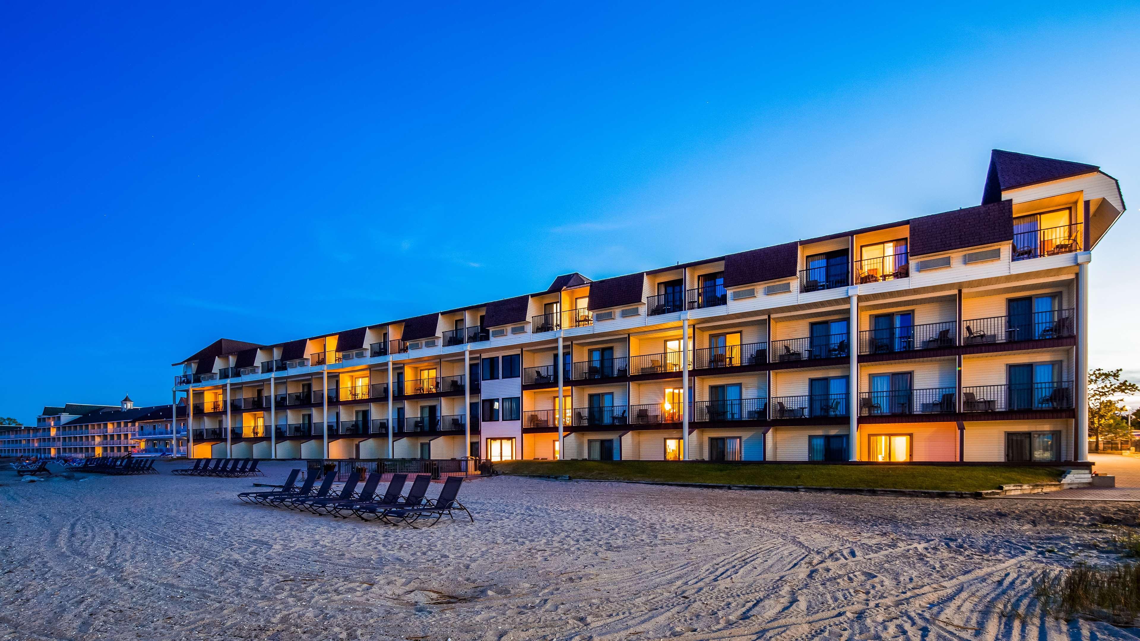 Best Western Plus Dockside Waterfront Inn Mackinaw City Eksteriør bilde