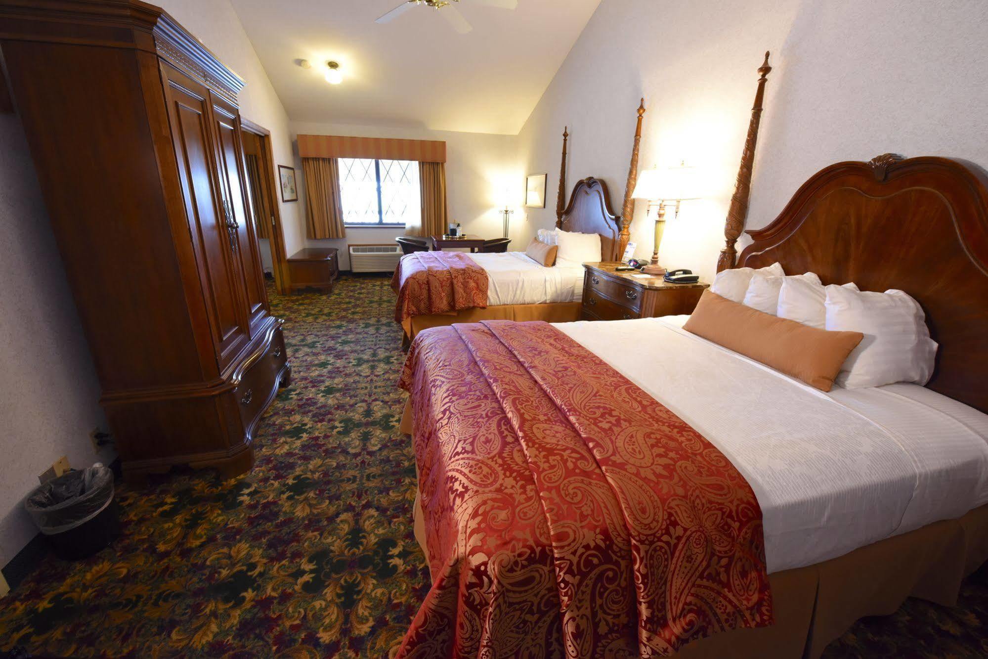 Best Western Plus Dockside Waterfront Inn Mackinaw City Eksteriør bilde