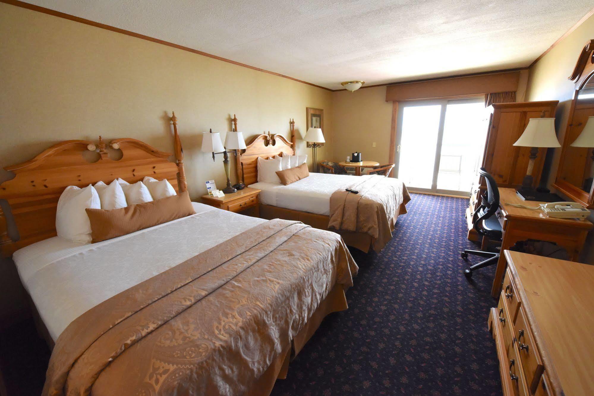 Best Western Plus Dockside Waterfront Inn Mackinaw City Eksteriør bilde