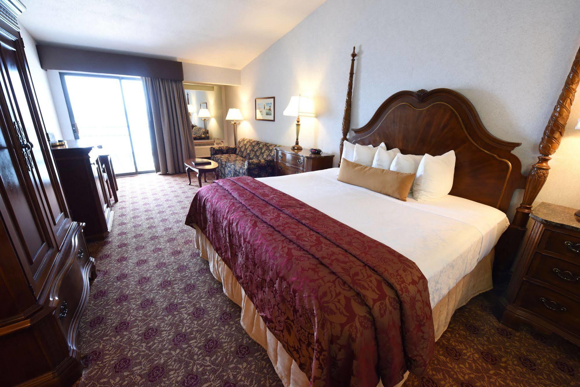 Best Western Plus Dockside Waterfront Inn Mackinaw City Eksteriør bilde